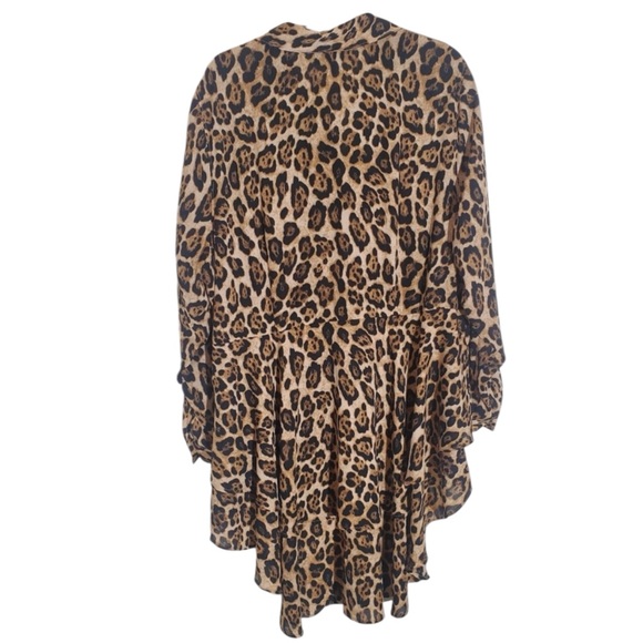 🌺LANE BRYANT Dramatic High-Low Leopard Print Button Down Top Size 26🌺 - Picture 4 of 10